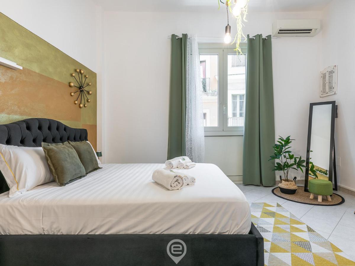 Trendy City Apartment Cagliari Bagian luar foto